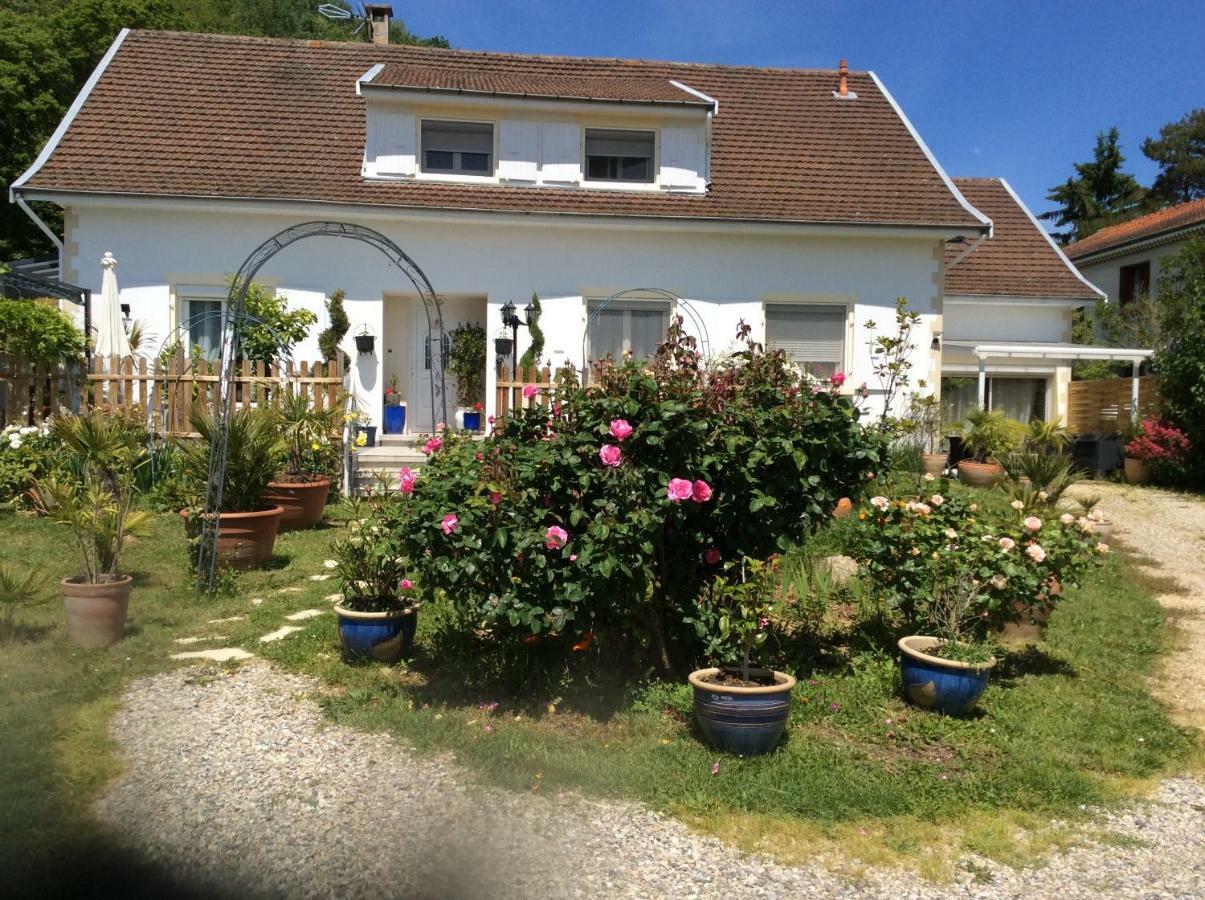 Gites Et Chambres D'Hotes Les Roses The Hauterives Buitenkant foto